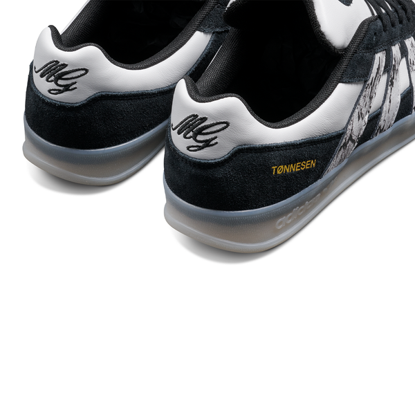 ADIDAS SKATEBOARDING - ALOHA SUPER GUSTAV TONNESEN CORE BLACK / BLACK / CHALK WHITE