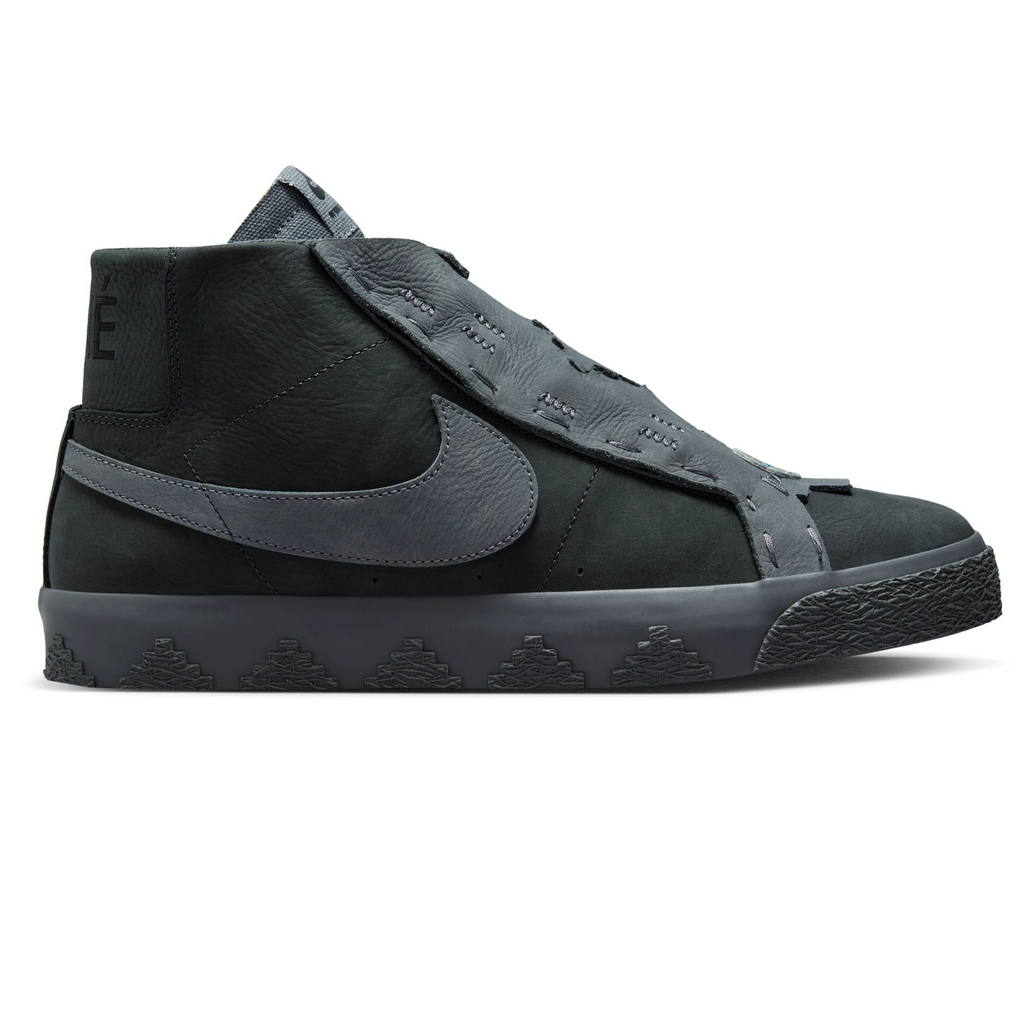 NIKE SB - ZOOM BLAZER MID DI'ORR GREENWOOD – Rufus Macba NIKE SB - ZOOM BLAZER MID DI'ORR GREENWOOD – Rufus Macba