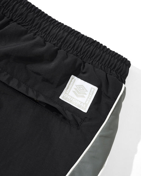 BUTTER GOODS / UMBRO - DIAMOND SHORTS BLACK