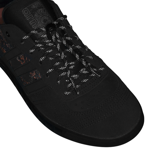 ADIDAS SKATEBOARDING - HANDBALL TOP X MIKE CBLACK/CBLACK/SEIMOR