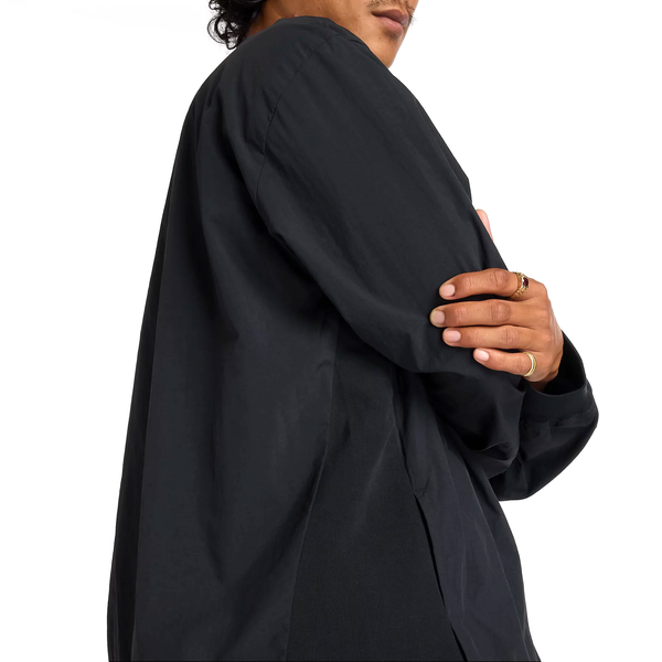 NEW BALANCE NUMERIC - WOVEN CREW BLACK