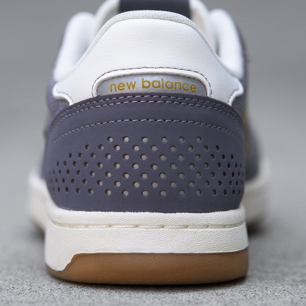 NEW BALANCE NUMERIC -  440 V2 GREY / OLIVE