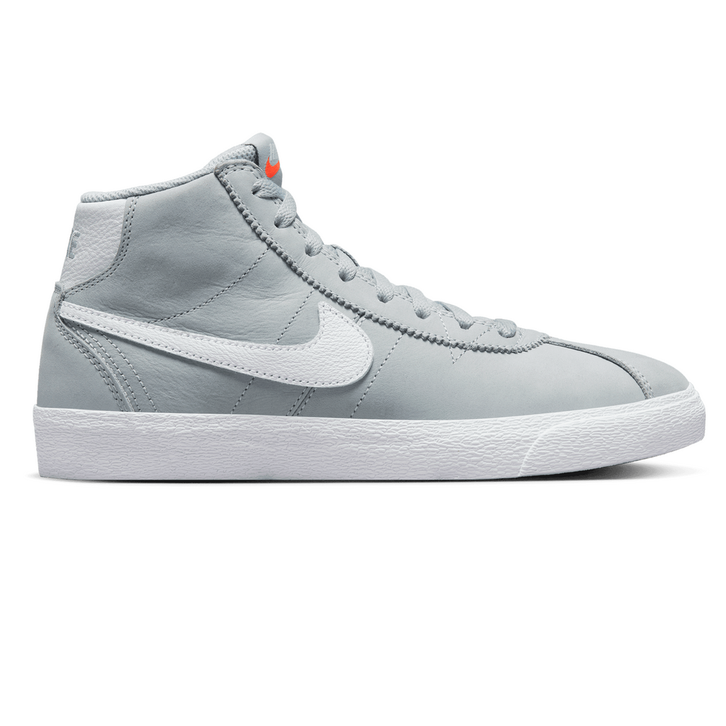 Nike sb bruin iso white hot sale